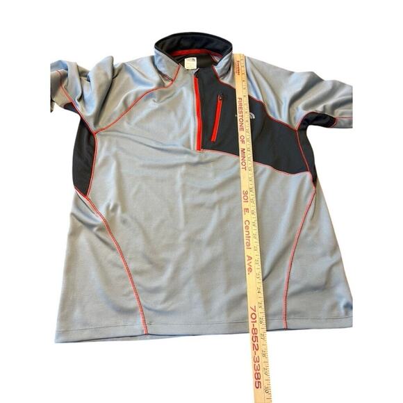 The North Face Men's L Gray Flash Dry Running Shirt, 1/4 zip, long sleeve - Picture 2 of 9